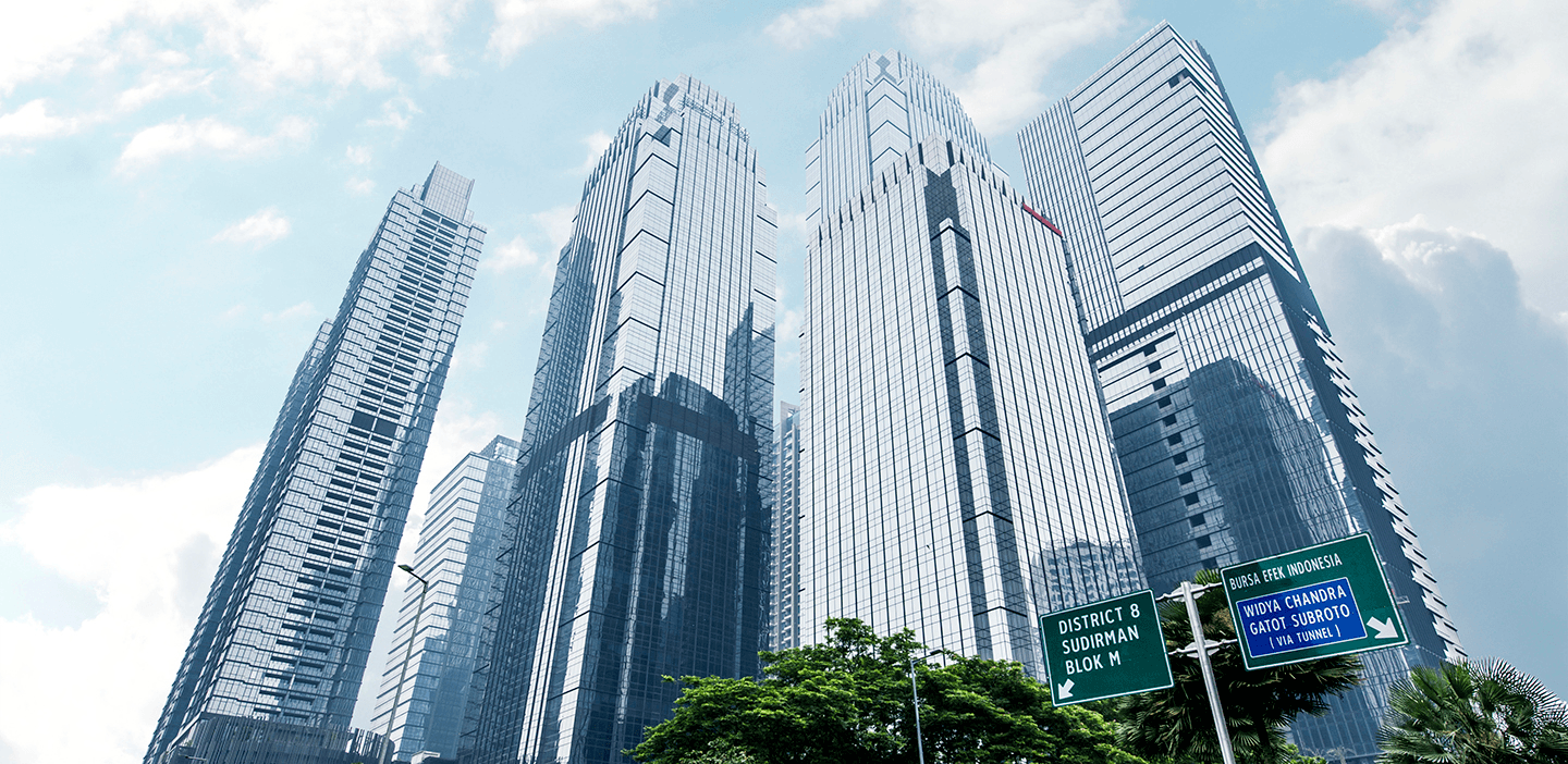 Apartemen District 8 SCBD Jakarta mewah dengan kolam renang dan gym premium